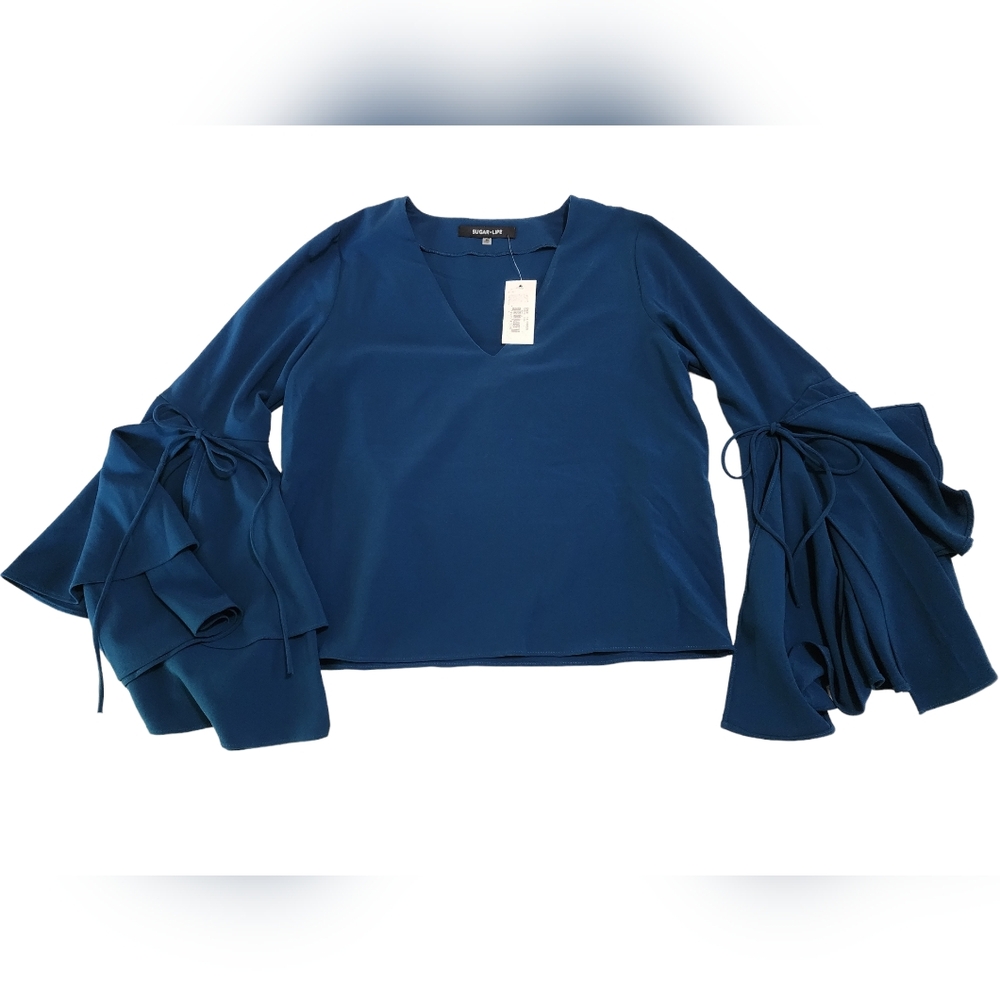 NWT Sugar Lips Ruffle Sleeve Blouse, Size S